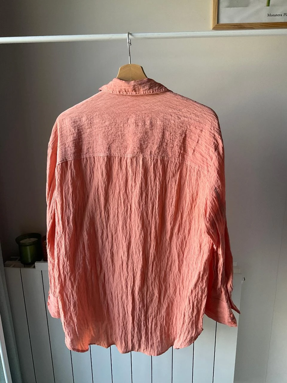 Camisa de cetim com efeito texturizado rosa coral H&M tamanho M – photo 5